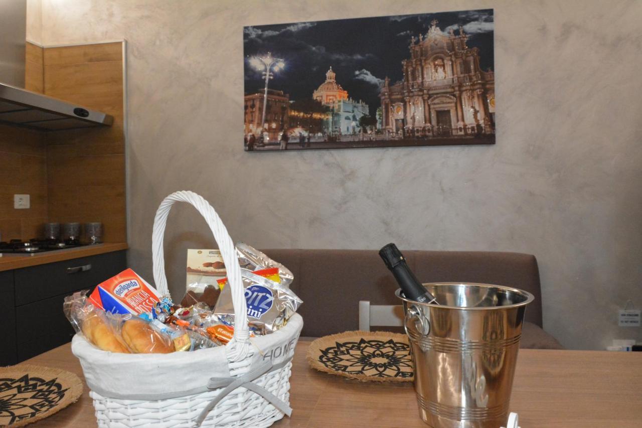 Aitho Apartment 45 Катанія Екстер'єр фото