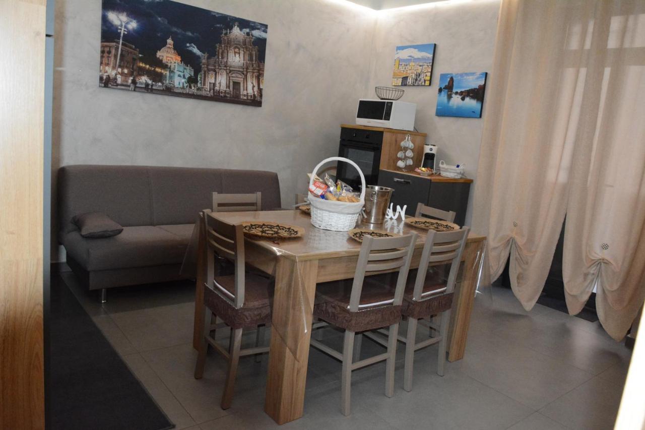 Aitho Apartment 45 Катанія Екстер'єр фото
