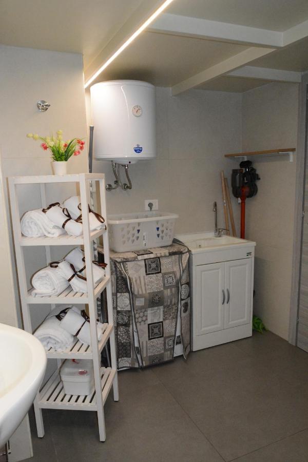 Aitho Apartment 45 Катанія Екстер'єр фото